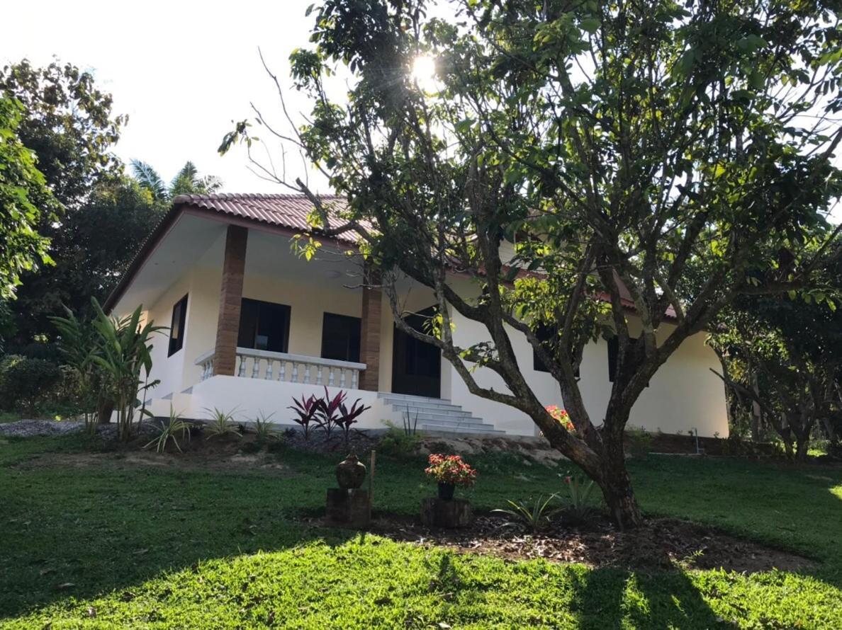House Of Garden Villa Chiang Rai Exterior photo